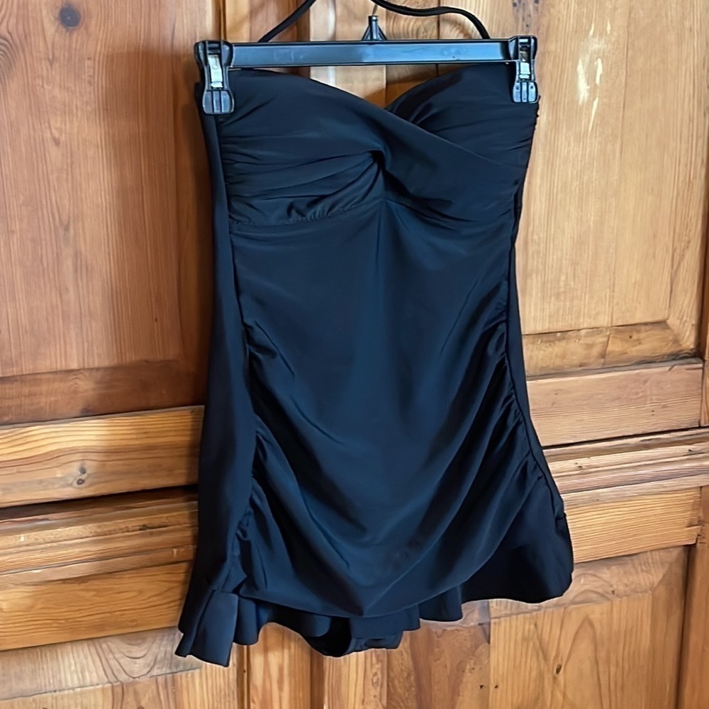 Kenneth Cole Reaction Black One-Piece Swimsuit Sz. 4 - Picture 4 of 16